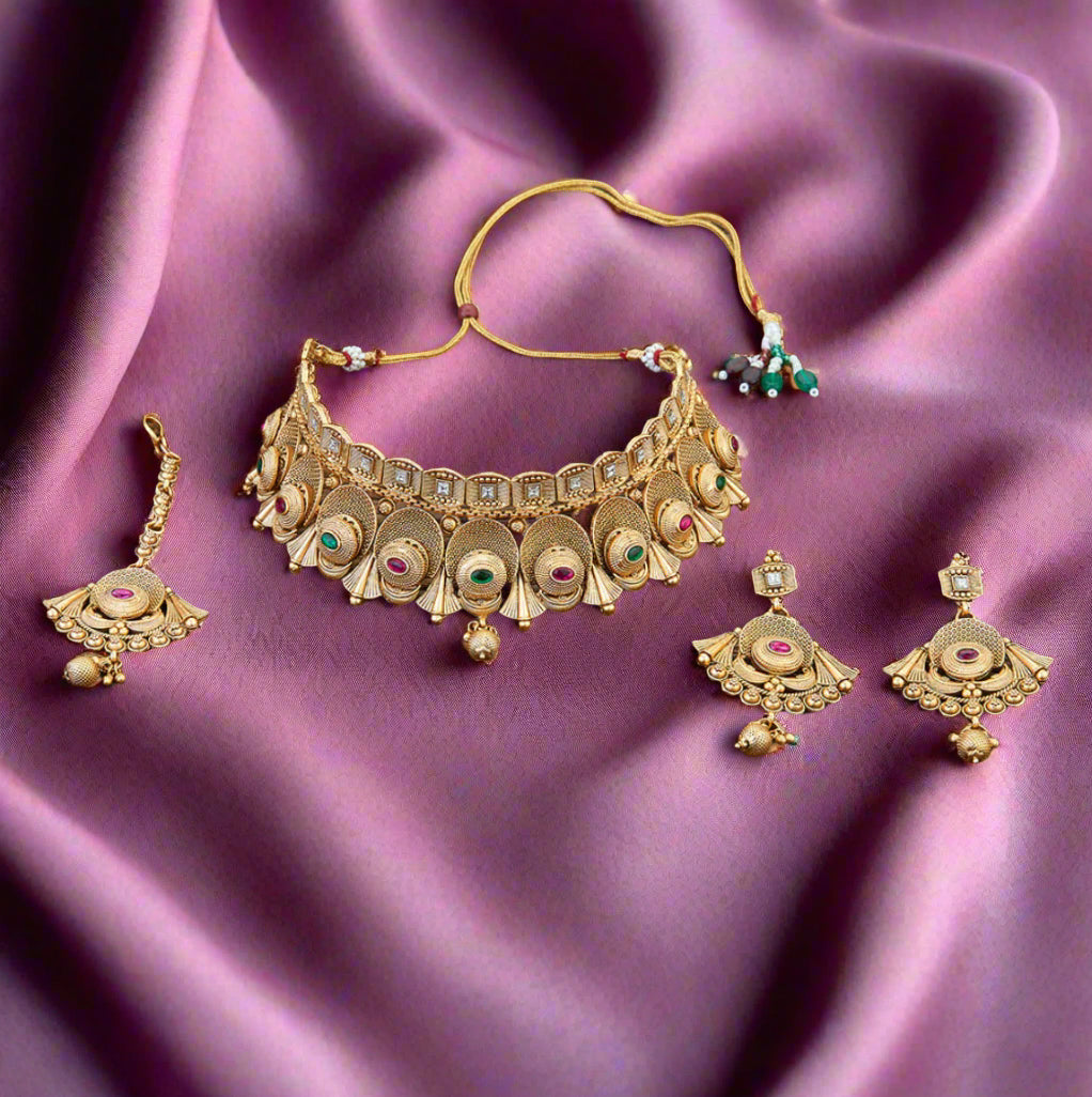 Antique Mukut Necklace With Matte Gold Plating