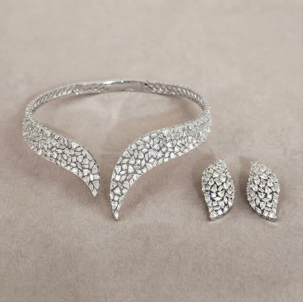 Celestial Hasli AD Necklace