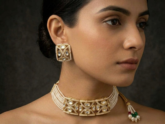 The Pearl Heirloom Choker