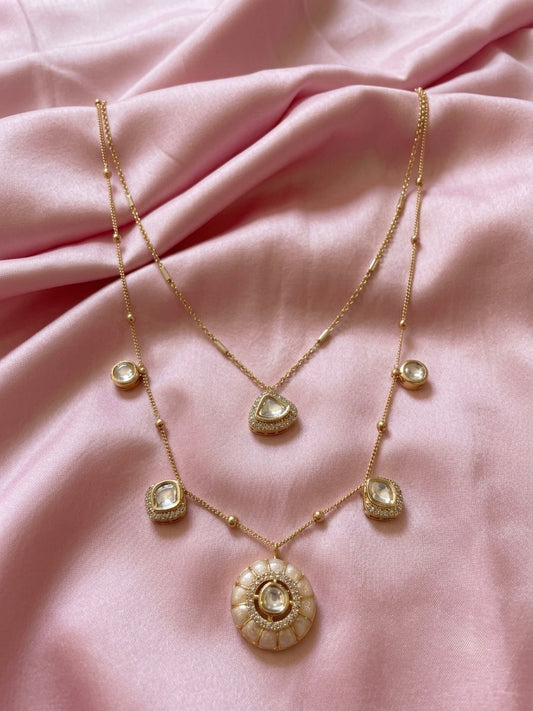 Riwaayat Kundan Pendant