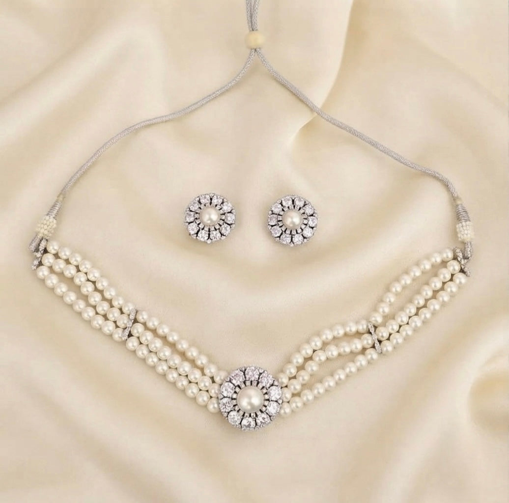 Mehrunissa Choker