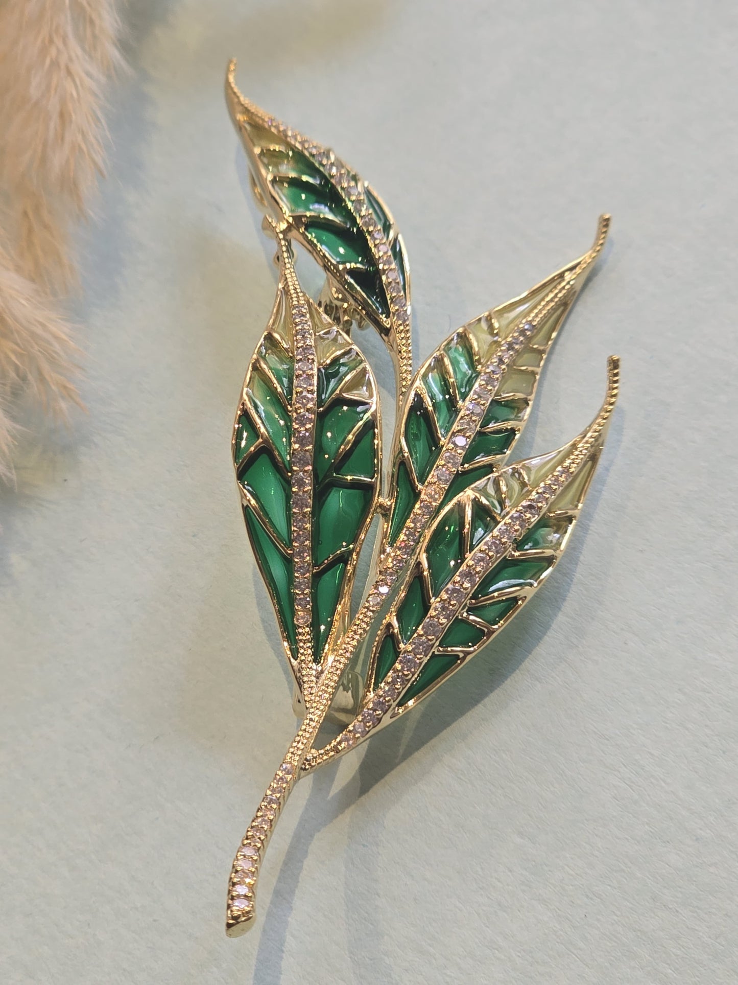 Leaf Luxe Western Brooch