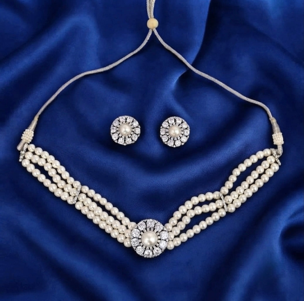 Mehrunissa Choker