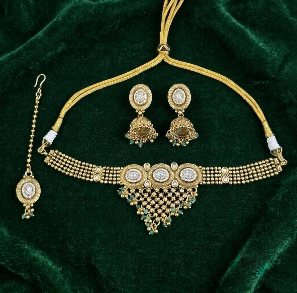 Antique kundan
