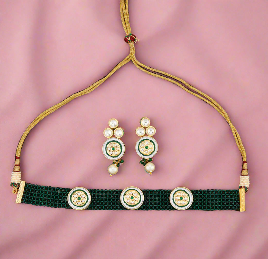 Maharani Aura Kundan Choker