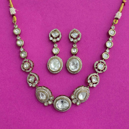 Ratnabharana Kundan Classic Necklace Set