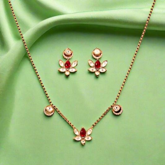 Padma Ratna Kundan Delicate Necklace