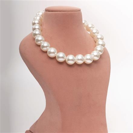 Western Clasic pearl Necklace